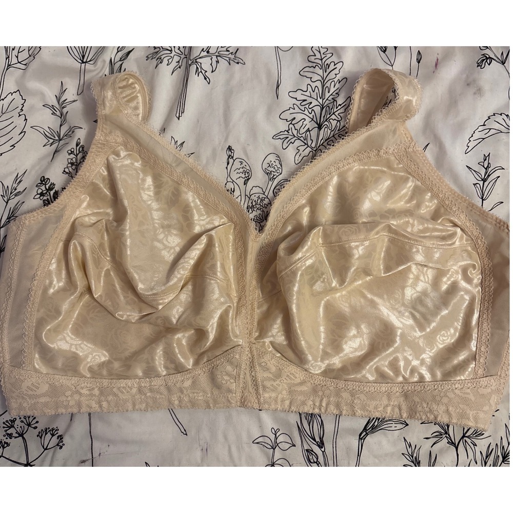 Playtex 18hr Full Figure Beige Ultimate Shoulder Comfort Wirefree Bra, 50DDD‎